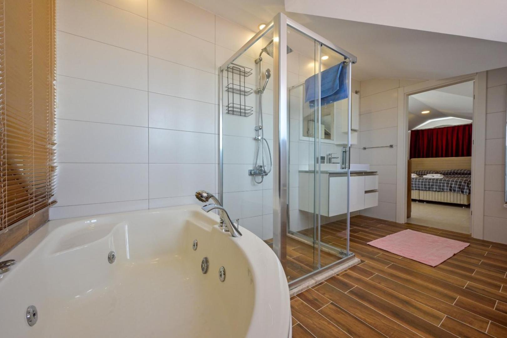 Lorenzo- 4 Bedroom Holiday Villa In Hisaronu Fethiye Exterior photo