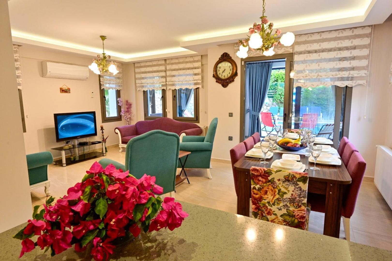 Lorenzo- 4 Bedroom Holiday Villa In Hisaronu Fethiye Exterior photo